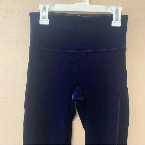 Spanx Blue Velvet Leggings - Picture 5 of 13